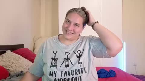 Snapshot of bbw_goddes chatting on September 29, 2025, 9:41 pm Love online show from September 29, 2025, 9:41 pm