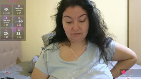 Emma online show from February 2, 2025, 6:42 pm