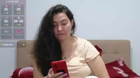 Snapshot of bbw_milf_4u chatting on October 4, 2025, 4:38 pm Emma online show from October 4, 2025, 4:38 pm