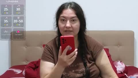 Snapshot of bbw_milf_4u chatting on October 30, 2025, 9:00 am Emma online show from October 30, 2025, 9:00 am