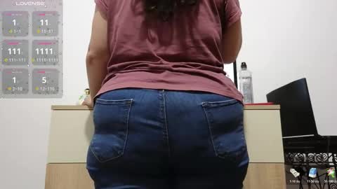 Snapshot of bbw_milf_4u chatting on November 1, 2025, 6:32 pm Emma online show from November 1, 2025, 6:32 pm