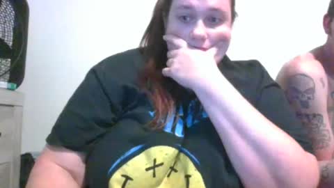 QuEen KeLs online show from October 11, 2025, 6:01 am