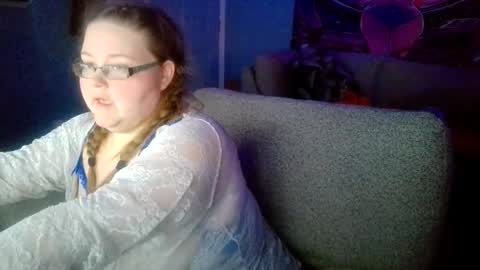 bbwgamergirl93 online show from November 19, 2025, 4:07 pm