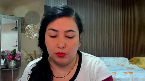 Snapshot of bbwluxurymuse chatting on May 7, 2026, 11:15 am bbwluxurymuse online show from May 7, 2026, 11:15 am