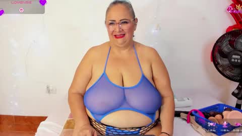 Salome online show from April 29, 2026, 7:53 pm