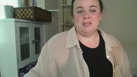 Snapshot of bbwsophiecooks chatting on May 26, 2026, 11:06 am Sophie BBW online show from May 26, 2026, 11:06 am