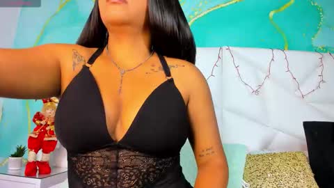 Alexxa online show from December 17, 2025, 12:44 pm