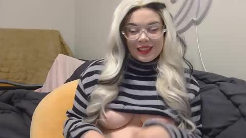 bbycheshire online show from November 8, 2025, 4:45 am