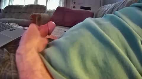 Snapshot of bcema2 chatting on October 28, 2025, 6:32 pm bcema2 online show from October 28, 2025, 6:32 pm