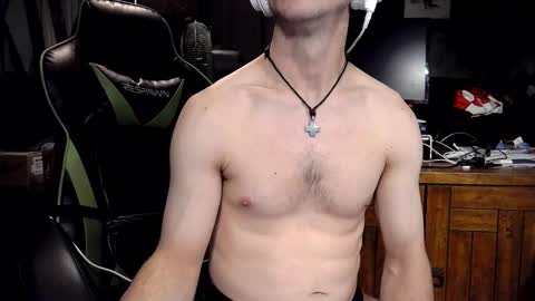 bchillin28 online show from February 19, 2026, 4:08 am