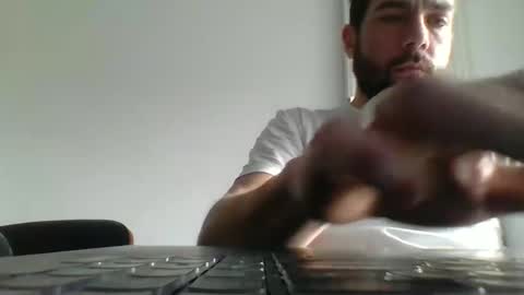 bdemwi2588 online show from February 8, 2025, 8:52 am