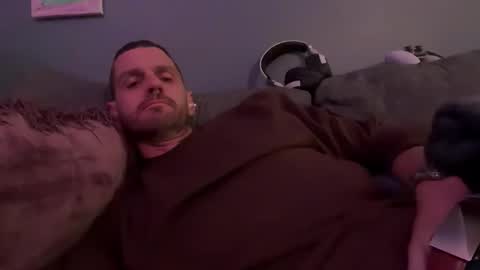 Snapshot of bdenergy99 chatting on October 29, 2025, 4:04 am bdenergy99 online show from October 29, 2025, 4:04 am