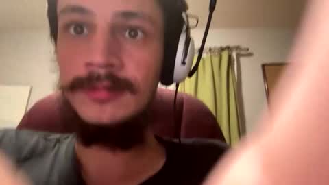 Snapshot of bdubsluvshow chatting on November 7, 2025, 2:17 pm bdubsluvshow online show from November 7, 2025, 2:17 pm