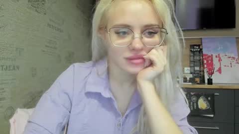 Summer BABY online show from February 16, 2025, 1:38 pm