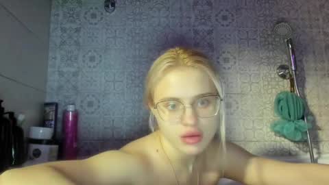 Summer BABY online show from March 12, 2025, 8:10 pm