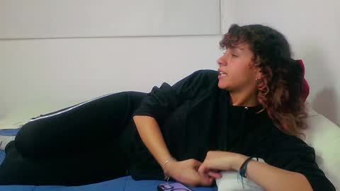 Snapshot of be_sinners chatting on December 18, 2024, 2:32 am Sara Juan online show from December 18, 2024, 2:32 am