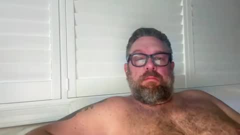 beachbumfl online show from October 18, 2025, 10:27 am
