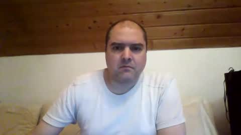 Snapshot of bear037 chatting on January 2, 2025, 1:49 am bear037 online show from January 2, 2025, 1:49 am