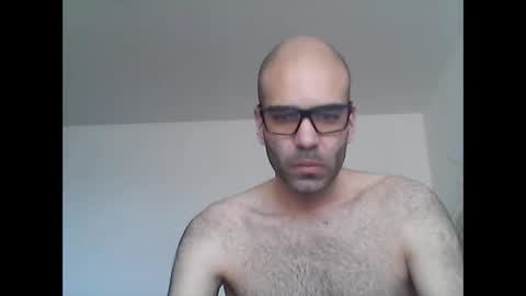 bear14250949 online show from February 4, 2026, 10:32 am