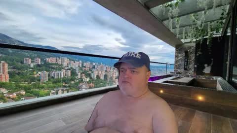 Dookie online show from January 14, 2026, 1:44 am