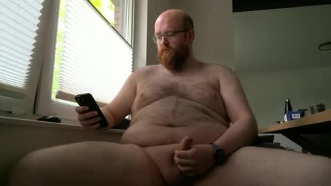 bear798 online show from May 9, 2026, 10:53 am