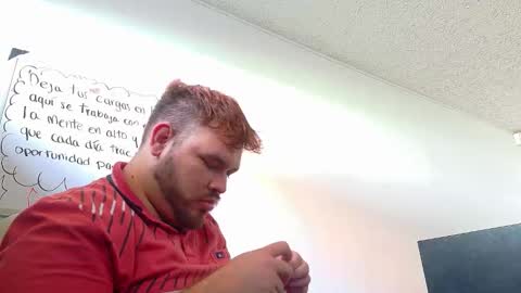 bigbearr online show from November 26, 2025, 1:56 pm