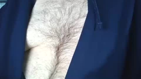 Bear flirt online show from February 21, 2025, 10:37 pm