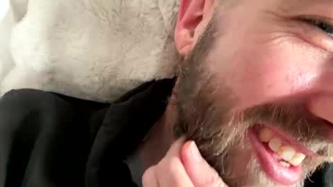 Snapshot of beard_papa chatting on March 15, 2026, 6:03 pm beard_papa online show from March 15, 2026, 6:03 pm