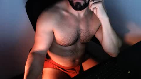 Snapshot of beard_top_guy chatting on October 21, 2025, 10:27 am Beard Guy online show from October 21, 2025, 10:27 am