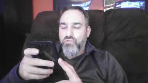 beardedambition online show from December 29, 2024, 3:57 pm