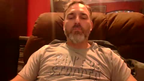 Snapshot of beardedambition chatting on October 27, 2025, 12:47 am beardedambition online show from October 27, 2025, 12:47 am