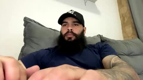 Min online show from April 23, 2026, 8:11 pm