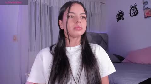 MELANI online show from January 25, 2025, 9:46 pm