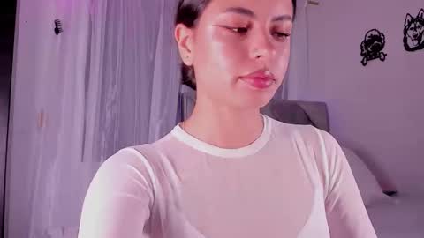 MELANI online show from February 20, 2025, 5:07 pm