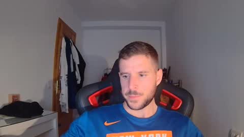 beastcumcam online show from November 29, 2025, 11:19 pm