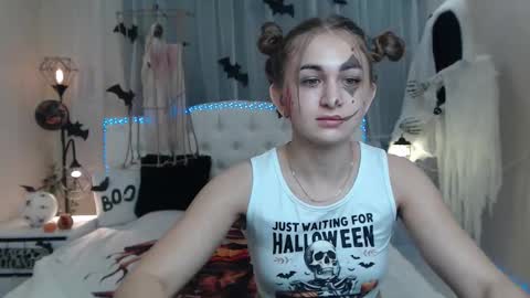 Snapshot of beataangel chatting on October 31, 2025, 8:15 am beataangel online show from October 31, 2025, 8:15 am