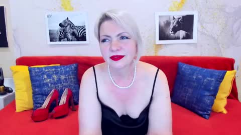 Snapshot of beatifullhellenx chatting on March 6, 2025, 6:59 pm BeatifullHellen online show from March 6, 2025, 6:59 pm