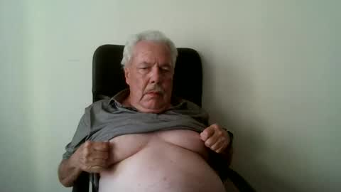 Beat online show from October 18, 2025, 2:51 pm