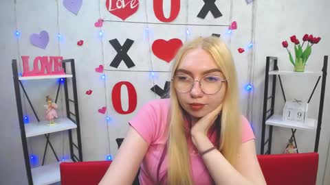 BeatriceFlyy online show from February 19, 2025, 3:27 pm