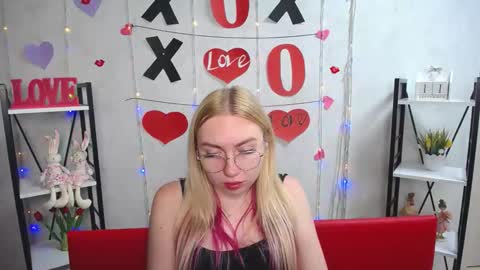 BeatriceFlyy online show from September 11, 2025, 3:56 pm