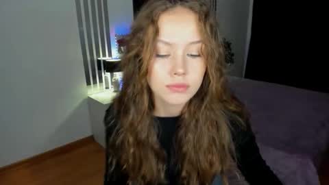 BeatriceWild online show from January 7, 2026, 10:07 am