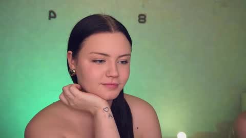 Beatrice online show from January 26, 2025, 5:45 am