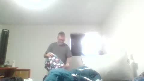 beauabney9 online show from January 5, 2025, 8:31 pm