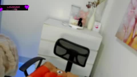 Aleah Mendez online show from April 26, 2026, 10:24 am