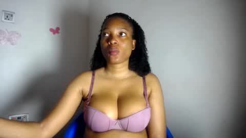 Snapshot of beautiful_moanna chatting on June 22, 2026, 7:33 pm moanna online show from June 22, 2026, 7:33 pm