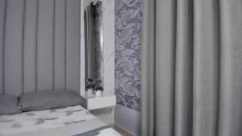 Snapshot of beautifulgirl4u_ chatting on June 8, 2026, 11:16 pm online show from June 8, 2026, 11:16 pm