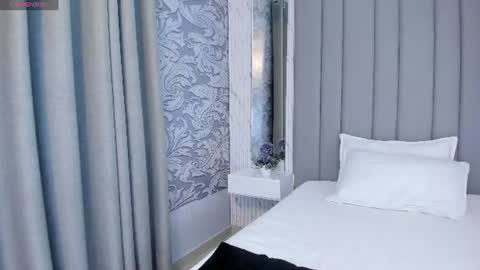 Snapshot of beautifulgirl4u_ chatting on July 22, 2026, 11:29 pm online show from July 22, 2026, 11:29 pm