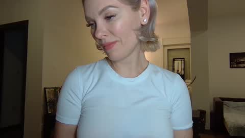 Snapshot of beautifulkollettee chatting on December 28, 2024, 8:47 pm Beautifulkollette online show from December 28, 2024, 8:47 pm