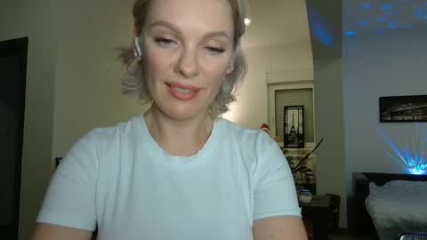 Snapshot of beautifulkollettee chatting on December 29, 2024, 9:30 pm Beautifulkollette online show from December 29, 2024, 9:30 pm