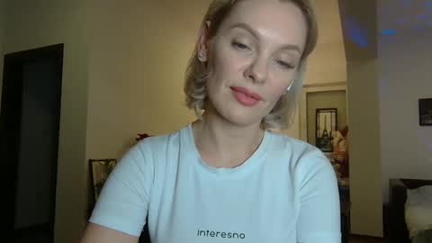 Snapshot of beautifulkollettee chatting on January 13, 2025, 10:35 pm Beautifulkollette online show from January 13, 2025, 10:35 pm